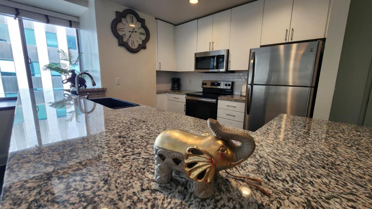 Luxury Downtown La 2Bdr Home Los Angeles Bagian luar foto